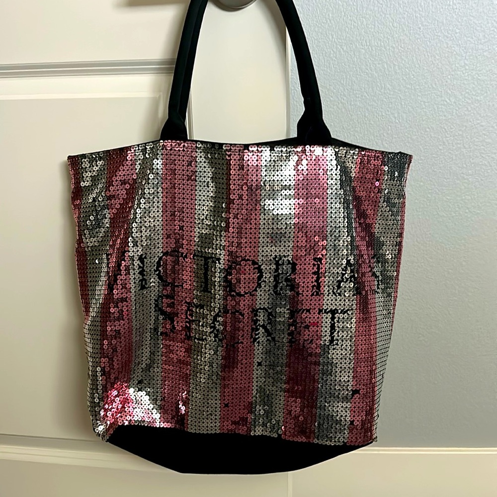 Victoria secret tote bag
